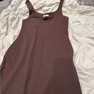 Aritzia Babaton Contour Maxi Dress